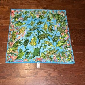 Lush scarf